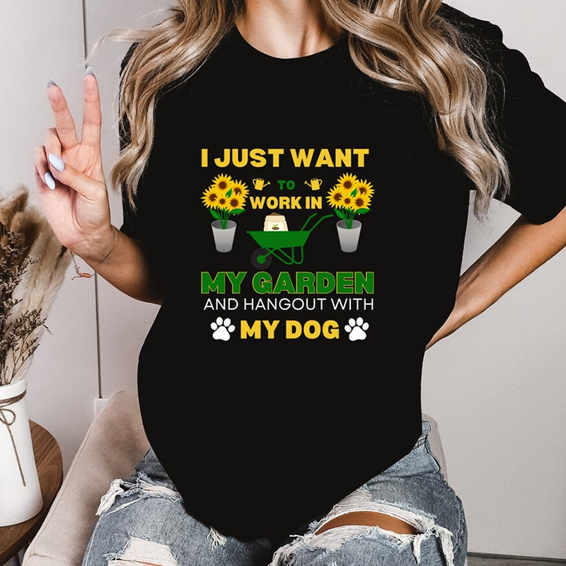 Plant Parent Free - Modern Letter Prints T-Shirt Sunflower Gardening